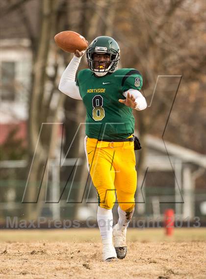 Thumbnail 2 in Loudoun Valley vs Northside (VHSL 3A Semifinal) photogallery.