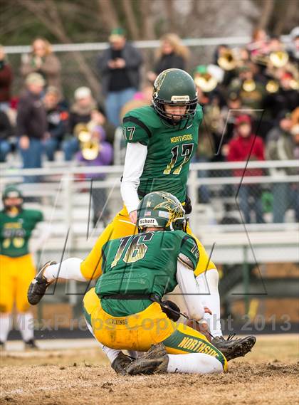 Thumbnail 3 in Loudoun Valley vs Northside (VHSL 3A Semifinal) photogallery.