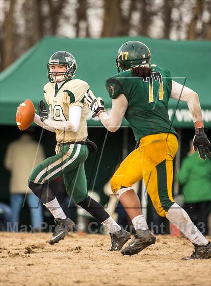 Thumbnail 3 in Loudoun Valley vs Northside (VHSL 3A Semifinal) photogallery.