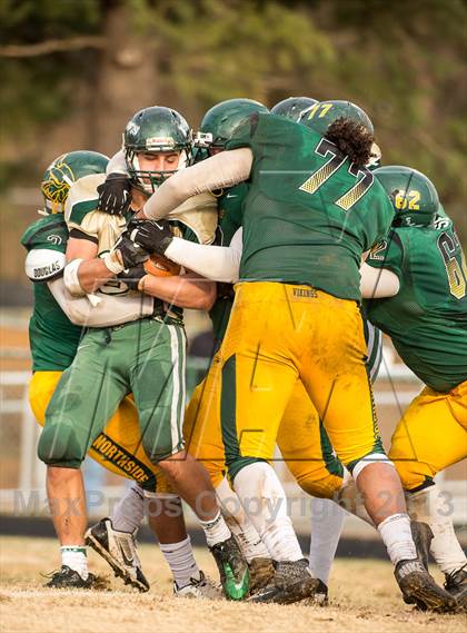 Thumbnail 1 in Loudoun Valley vs Northside (VHSL 3A Semifinal) photogallery.