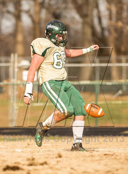 Thumbnail 1 in Loudoun Valley vs Northside (VHSL 3A Semifinal) photogallery.