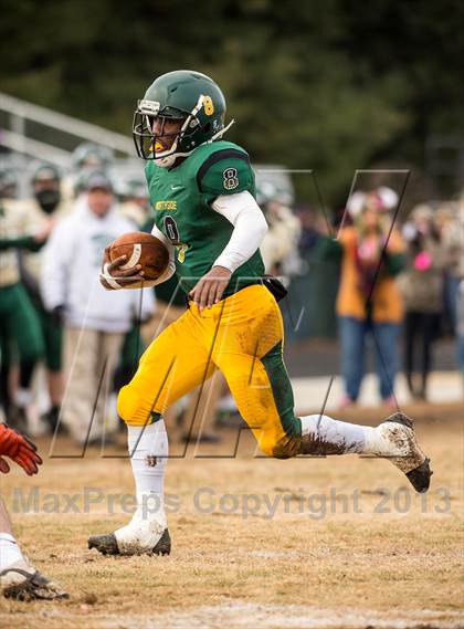 Thumbnail 3 in Loudoun Valley vs Northside (VHSL 3A Semifinal) photogallery.