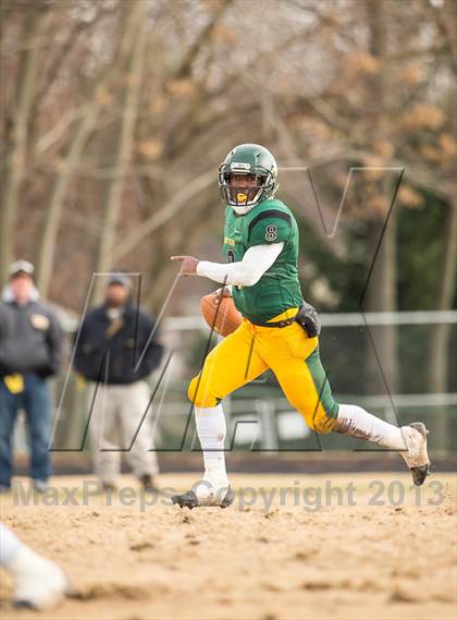 Thumbnail 3 in Loudoun Valley vs Northside (VHSL 3A Semifinal) photogallery.