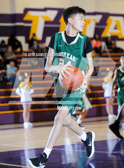 Thumbnail 3 in Moreau Catholic @ Kennedy photogallery.