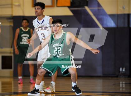 Thumbnail 2 in Moreau Catholic @ Kennedy photogallery.