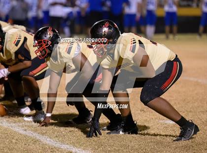 Thumbnail 2 in Maiden @ Salisbury (NCHSAA 2A Round 2) photogallery.