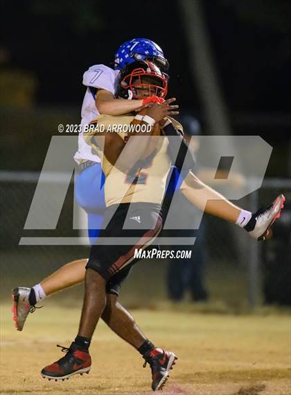 Thumbnail 3 in Maiden @ Salisbury (NCHSAA 2A Round 2) photogallery.