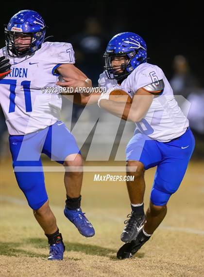 Thumbnail 3 in Maiden @ Salisbury (NCHSAA 2A Round 2) photogallery.