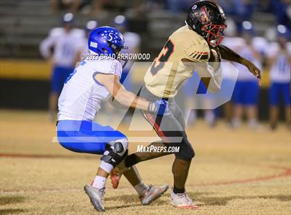 Thumbnail 3 in Maiden @ Salisbury (NCHSAA 2A Round 2) photogallery.