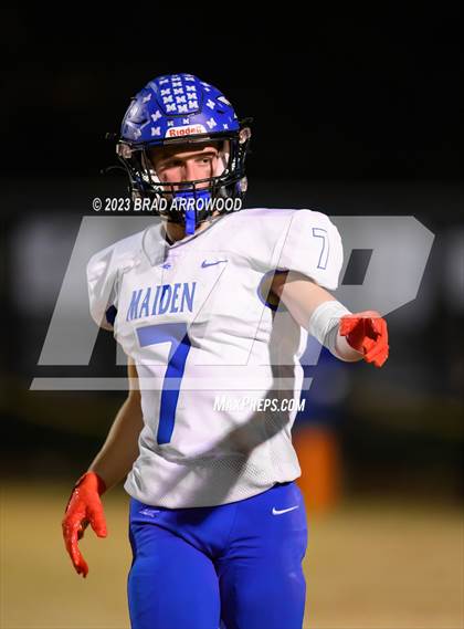 Thumbnail 2 in Maiden @ Salisbury (NCHSAA 2A Round 2) photogallery.