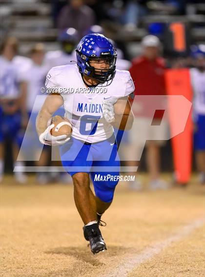 Thumbnail 3 in Maiden @ Salisbury (NCHSAA 2A Round 2) photogallery.