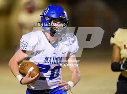 Thumbnail 2 in Maiden @ Salisbury (NCHSAA 2A Round 2) photogallery.