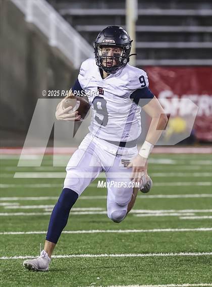 Thumbnail 3 in Smithtown West vs. Sayville (NYSPHSAA D3 Semifinal) photogallery.