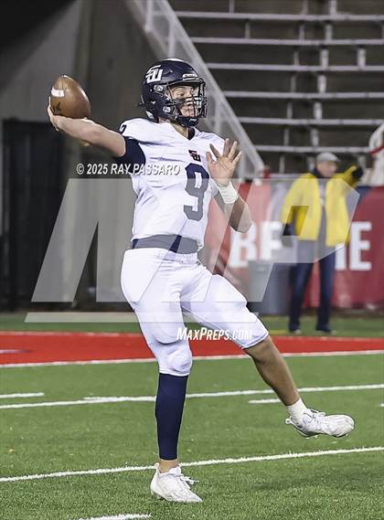 Thumbnail 1 in Smithtown West vs. Sayville (NYSPHSAA D3 Semifinal) photogallery.