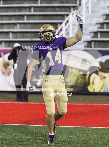 Thumbnail 1 in Smithtown West vs. Sayville (NYSPHSAA D3 Semifinal) photogallery.