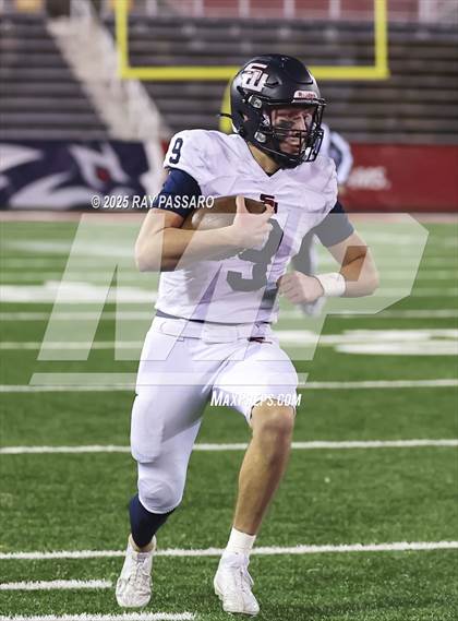 Thumbnail 3 in Smithtown West vs. Sayville (NYSPHSAA D3 Semifinal) photogallery.