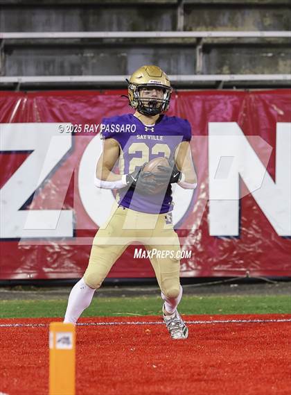 Thumbnail 1 in Smithtown West vs. Sayville (NYSPHSAA D3 Semifinal) photogallery.