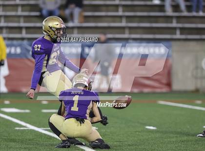 Thumbnail 2 in Smithtown West vs. Sayville (NYSPHSAA D3 Semifinal) photogallery.