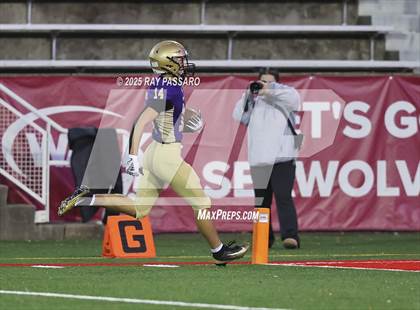 Thumbnail 1 in Smithtown West vs. Sayville (NYSPHSAA D3 Semifinal) photogallery.