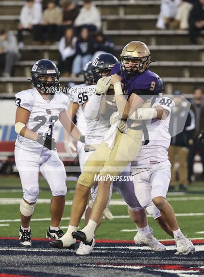 Thumbnail 2 in Smithtown West vs. Sayville (NYSPHSAA D3 Semifinal) photogallery.