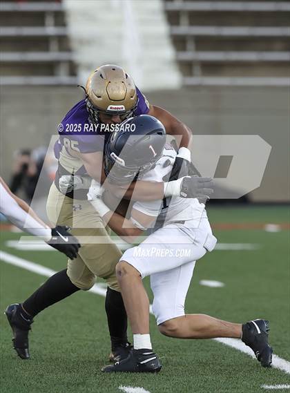 Thumbnail 2 in Smithtown West vs. Sayville (NYSPHSAA D3 Semifinal) photogallery.