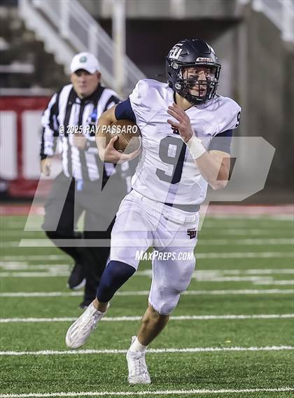 Thumbnail 1 in Smithtown West vs. Sayville (NYSPHSAA D3 Semifinal) photogallery.