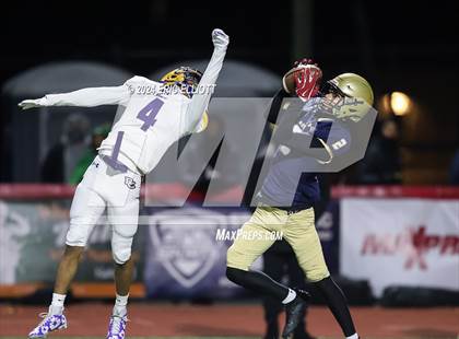 Thumbnail 3 in Roman Catholic vs Bishop McDevitt (PIAA 5A Championship) photogallery.