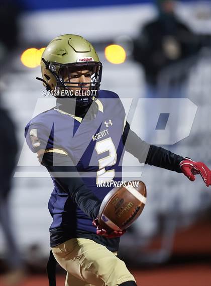 Thumbnail 1 in Roman Catholic vs Bishop McDevitt (PIAA 5A Championship) photogallery.