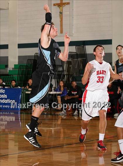 Thumbnail 2 in Corona del Mar vs. Hart (Providence Cystic Fibrosis Benefit) photogallery.