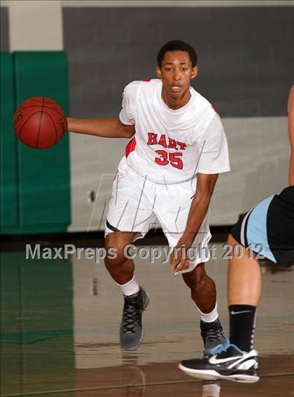 Thumbnail 3 in Corona del Mar vs. Hart (Providence Cystic Fibrosis Benefit) photogallery.