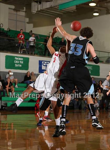 Thumbnail 1 in Corona del Mar vs. Hart (Providence Cystic Fibrosis Benefit) photogallery.