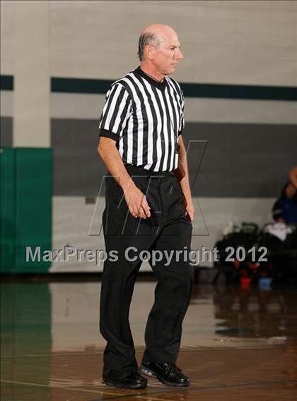 Thumbnail 2 in Corona del Mar vs. Hart (Providence Cystic Fibrosis Benefit) photogallery.