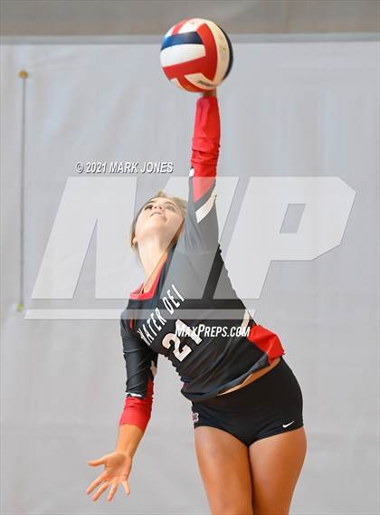 Thumbnail 3 in Archbishop Mitty vs. Mater Dei (Nike Tournament of Champions) - Gold Division - Final photogallery.