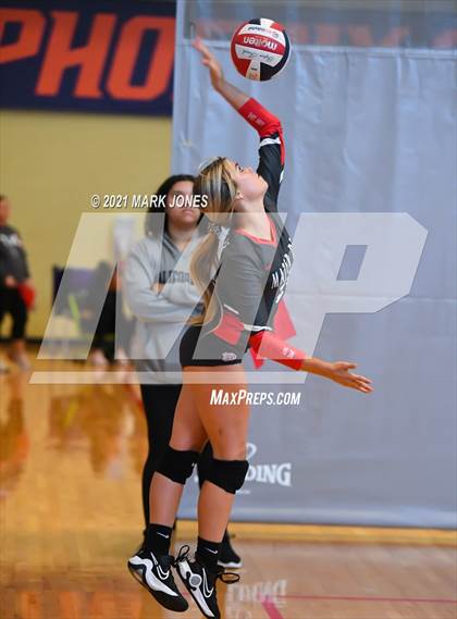 Thumbnail 1 in Archbishop Mitty vs. Mater Dei (Nike Tournament of Champions) - Gold Division - Final photogallery.