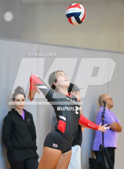 Thumbnail 1 in Archbishop Mitty vs. Mater Dei (Nike Tournament of Champions) - Gold Division - Final photogallery.