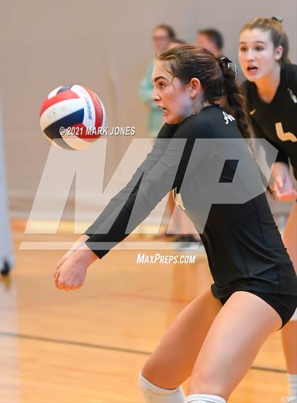 Thumbnail 3 in Archbishop Mitty vs. Mater Dei (Nike Tournament of Champions) - Gold Division - Final photogallery.