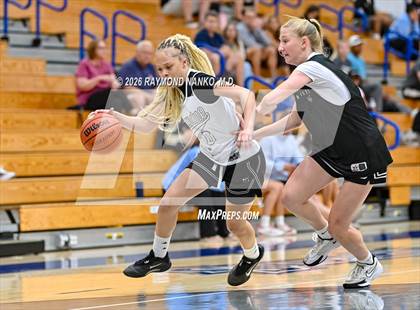 Thumbnail 3 in Mt. Vernon vs Purdue Polytechnic (IHSAA / IBCA Showcase) photogallery.