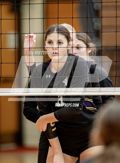 Thumbnail 3 in Grand Island vs. Bellevue West photogallery.