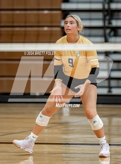 Thumbnail 1 in Grand Island vs. Bellevue West photogallery.