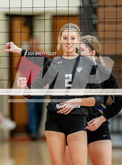 Thumbnail 1 in Grand Island vs. Bellevue West photogallery.