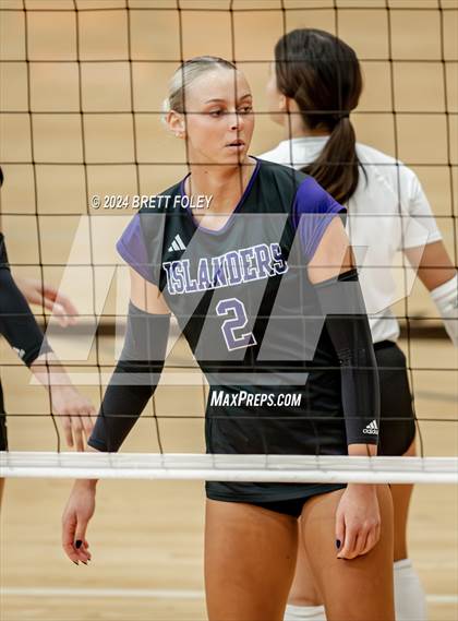 Thumbnail 2 in Grand Island vs. Bellevue West photogallery.