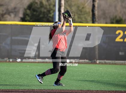 Thumbnail 2 in Horn vs North Mesquite (Mesquite ISD Spring Bash) photogallery.