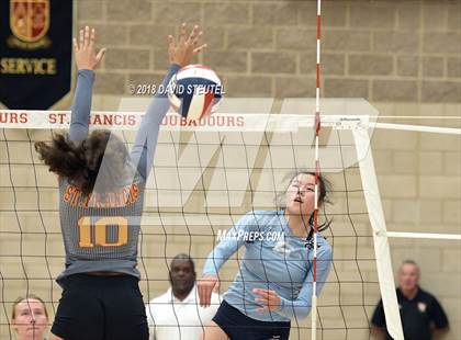 Thumbnail 2 in Valley Christian @ St. Francis (CIF State D1 Playoffs) photogallery.