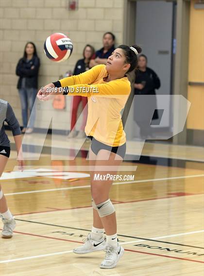 Thumbnail 1 in Valley Christian @ St. Francis (CIF State D1 Playoffs) photogallery.