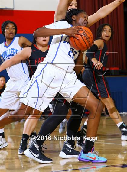 Thumbnail 3 in Harvard-Westlake vs. Serra (CIF SS Open Division Playoffs) photogallery.