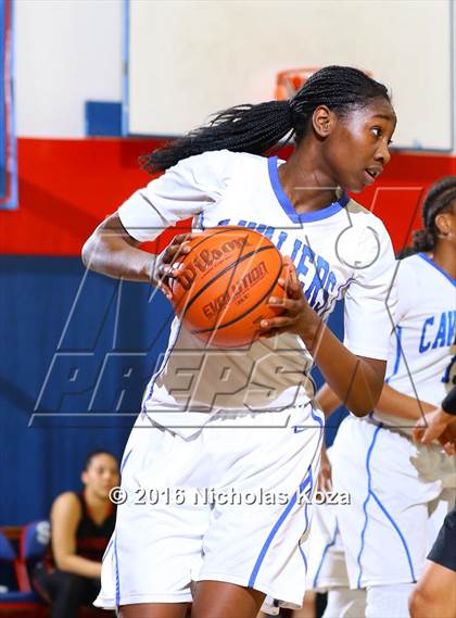 Thumbnail 2 in Harvard-Westlake vs. Serra (CIF SS Open Division Playoffs) photogallery.