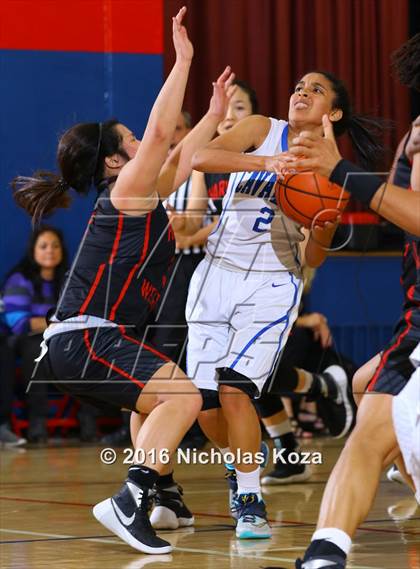 Thumbnail 3 in Harvard-Westlake vs. Serra (CIF SS Open Division Playoffs) photogallery.