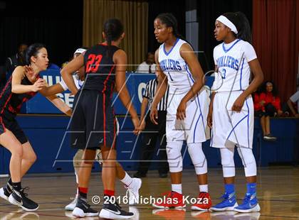Thumbnail 3 in Harvard-Westlake vs. Serra (CIF SS Open Division Playoffs) photogallery.