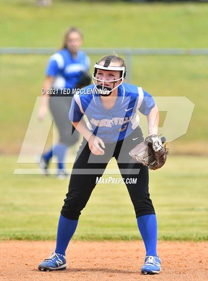 Thumbnail 1 in Jessieville vs Perryville (3A District) photogallery.