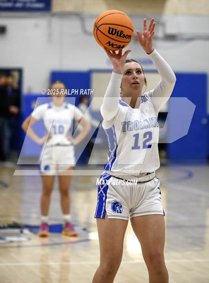 Thumbnail 1 in Cloverdale @ Orland (CIF NS State D5  Round 1) photogallery.